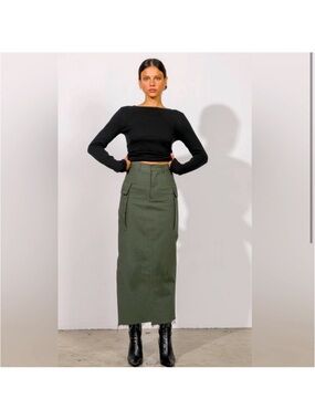 Local European CARGO SKIRT - OLIVE